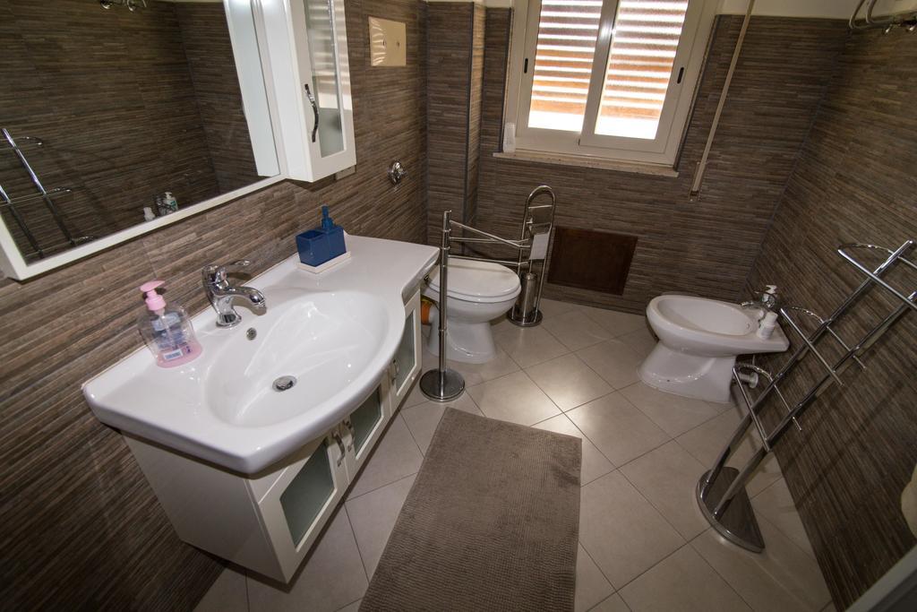 Raffo Rosso Apartment Палермо Екстериор снимка
